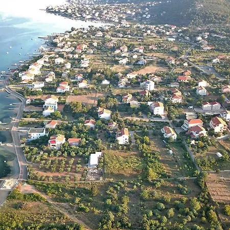 Apartmán Barbat 11 *